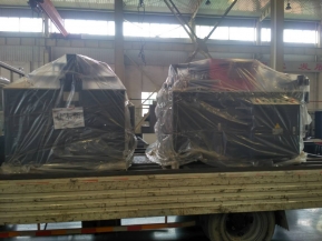 黑龙江佳木斯客户订购的两台数控母线加工机已发货