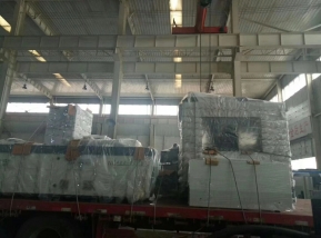 上海客户订购的2000型数控母线折弯机已顺利发货
