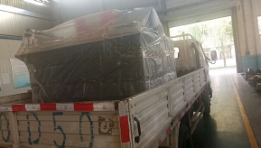 湖北荆州客户订购的数控铜排加工机已顺利出货