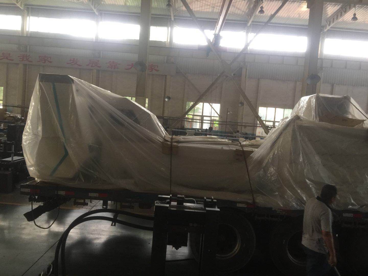 数控母线冲剪机